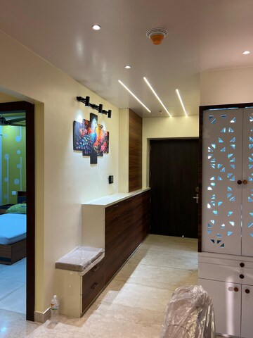 Furnished Amenities in 3 BHK Apartment at Bengal Peerless Avidipta, Em Bypass – for Rent
