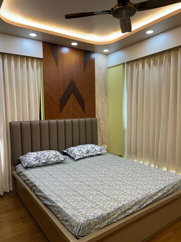 Bedroom in 3 BHK Apartment at Bengal Peerless Avidipta, Em Bypass – for Rent