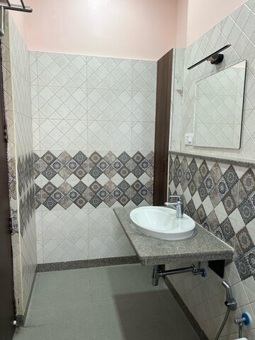 Bathroom in 3 BHK Apartment at Bengal Peerless Avidipta, Em Bypass – for Rent