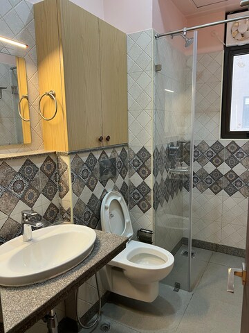  3 BHK Apartment at Bengal Peerless Avidipta, Em Bypass – for Rent