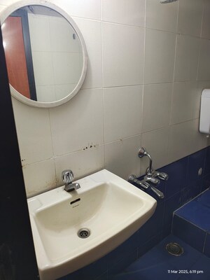 2 BHK Apartment For Sale in Satellite Garden, Goregaon East