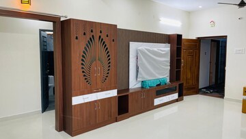 2 BHK Builder Floor For Sale in Selaiyur