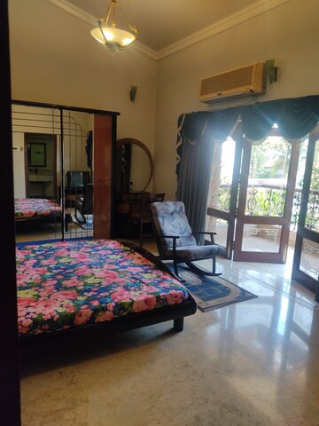 Bedroom in 5 BHK Villa at Sindh Society, Aundh – for Sale