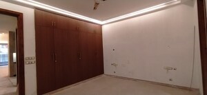 Room in 3 BHK Builder Floor at South Delhi – for Sale