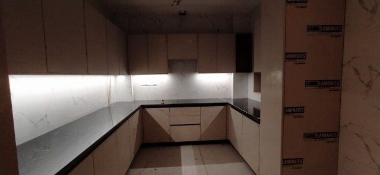 Kitchen, south delhi 3 Bedroom 240 Sq.Yd. Builder Floor In South Delhi Delhi 8427740