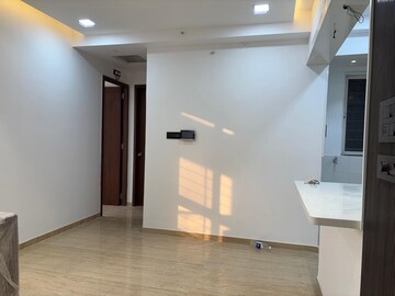 Room in 3 BHK Apartment at VTP Belair E And F Building, Mahalunge – for Rent