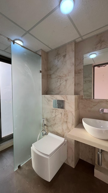 Bathroom in 3 BHK Apartment at Kanakia Silicon Valley, Powai – for Rent