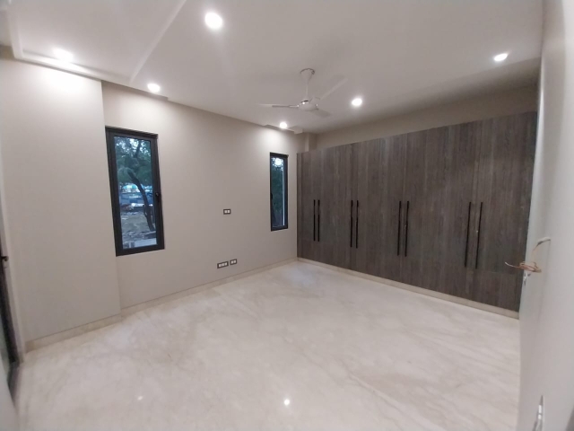 3 BHK Builder Floor For Sale in Nehru Enclave