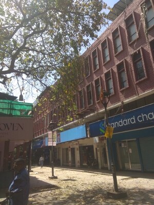  Shop For Sale in New Friends Colony