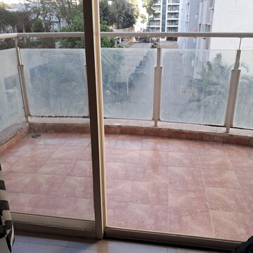 Room in 3 BHK Apartment at Pegasus Megapolis Splendour, Hinjewadi – for Rent