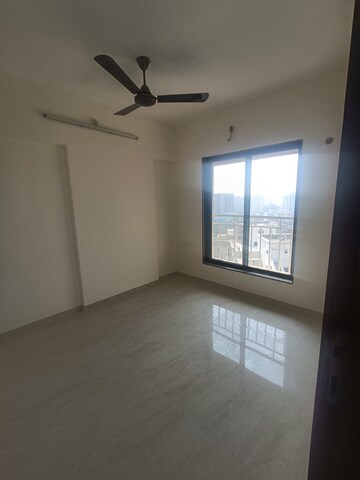 Room in 2 BHK Apartment at Arcade Serene, Malad West – for Rent