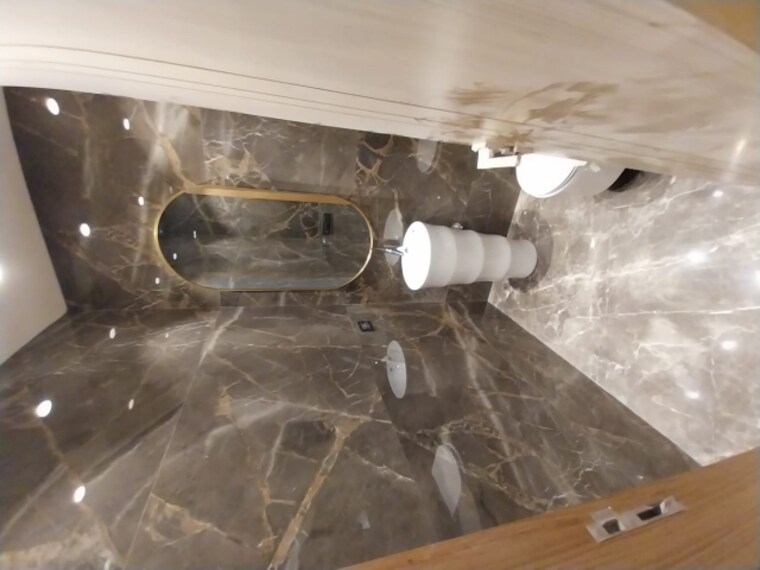 Attached Bathroom, green park 4 Bedroom 450 Sq.Yd. Builder Floor In Green Park Delhi 8427858