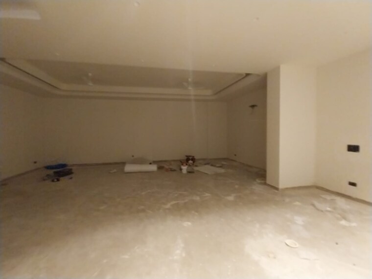 Room, green park 4 Bedroom 450 Sq.Yd. Builder Floor In Green Park Delhi 8427858