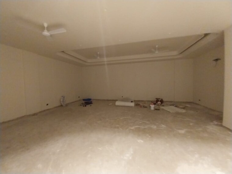 Room, green park 4 Bedroom 450 Sq.Yd. Builder Floor In Green Park Delhi 8427858