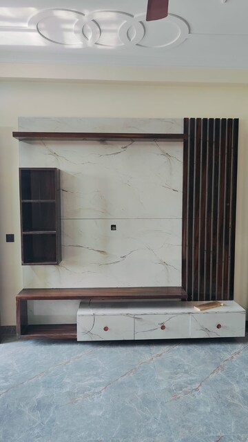 Furnished Amenities in 3 BHK Builder Floor at Sushant Lok 2, Sector 57 – for Rent