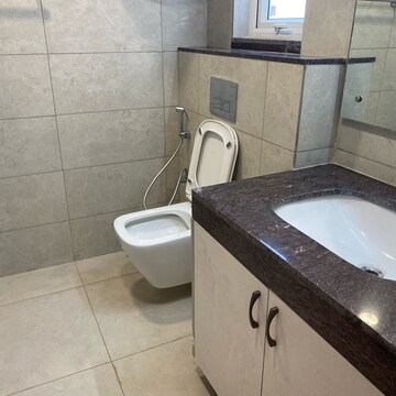 Bathroom in 3 BHK Apartment at Emaar Palm Heights, Sector 77 – for Rent