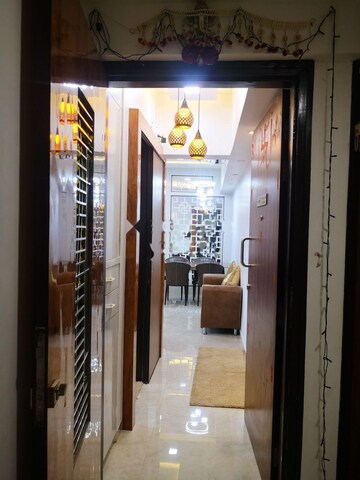 2 BHK Apartment For Rent in Hiranandani Estate, Ghodbunder Road
