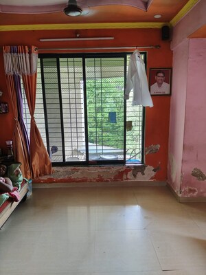 Living Room in 1 BHK Apartment at Kalwa – for Sale