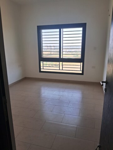 Room in 3 BHK Apartment at Sobha City Gurgaon, Sector 108 – for Sale
