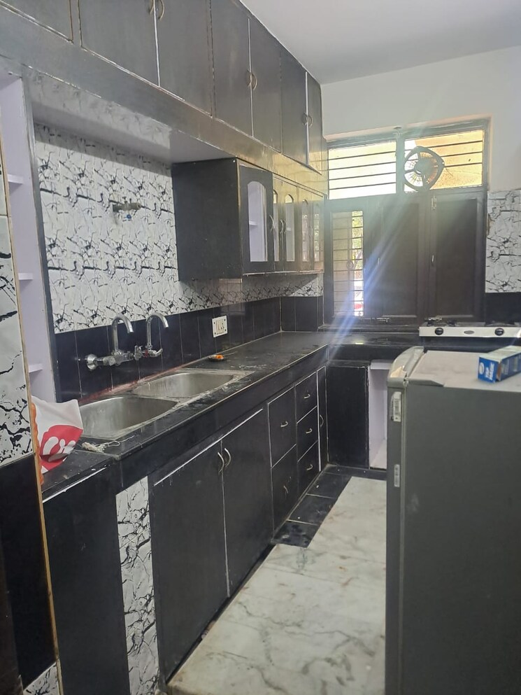 Kitchen, sector 23 2 Bedroom 1800 Sq.Ft. Independent House In Sector 23 Gurgaon 8427982