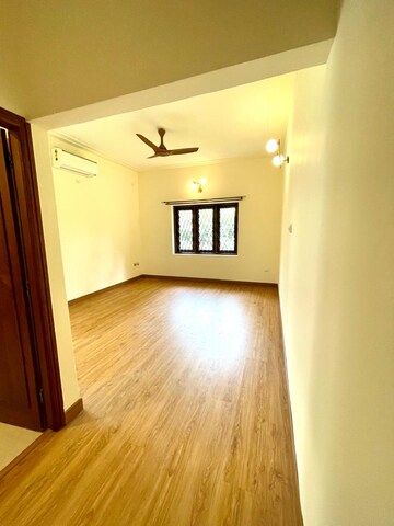 Room in 4 BHK Independent House at Rmv 2nd Stage – for Rent