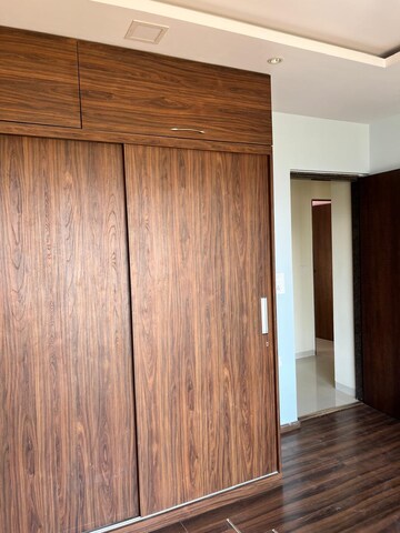Room in 2 BHK Apartment at Acme Ozone, Manpada – for Rent