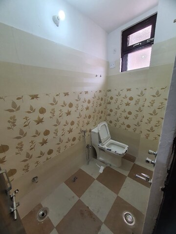 Bathroom in 1 RK Builder Floor at Aadharshila Apartment, Sarita Vihar – for Rent