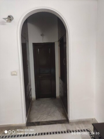 3 BHK Builder Floor For Rent in Sector 82