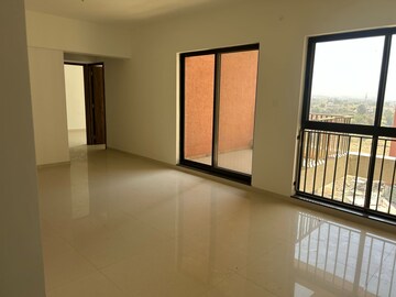 Room in 3 BHK Apartment at Shapoorji Pallonji Joyville Hinjewadi, Hinjewadi – for Rent