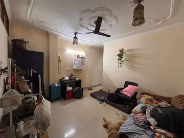 Master Bedroom in 3 BHK Apartment at Ip Extension – for Rent