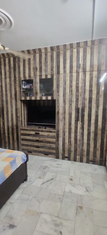 3 BHK Builder Floor – Exterior View View at Kalkaji - for Rent
