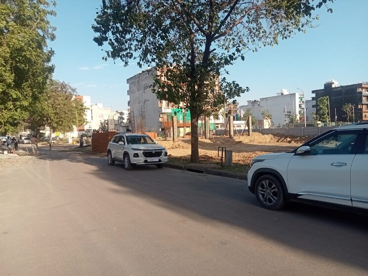 Exterior View, bptp-district-phase-2  139 Sq.Yd. Plot In Sector 84 Faridabad 8428204