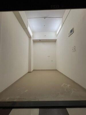 Room in  Shop at RS Master Business Center, Ambernath – for Sale