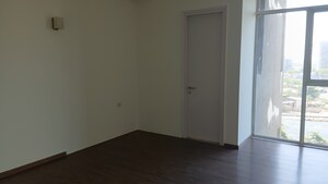 Room in 4 BHK Apartment at Ireo Victory Valley, Sector 67 – for Sale