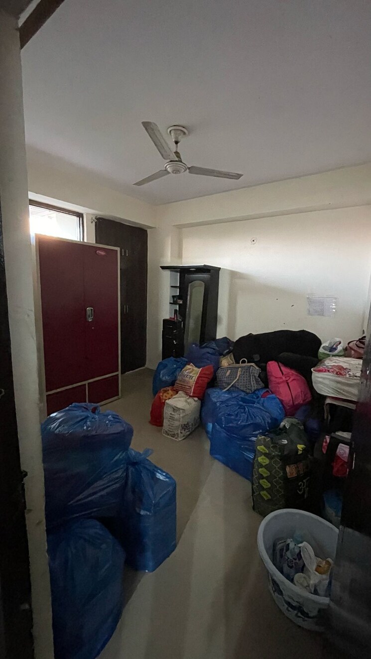 Master Bedroom, nilaya-greens 2.5 Bedroom 1250 Sq.Ft. Apartment In Raj Nagar Extension Ghaziabad 8428319