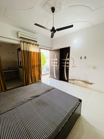Bedroom in 1 RK Apartment at Sunny Enclave – for Rent