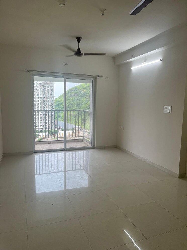 Room, godrej-hillside-2 3 Bedroom 878 Sq.Ft. Apartment In Mahalunge Pune 8428420
