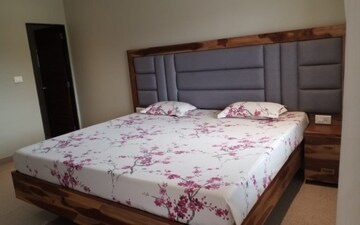 Bedroom in 4 BHK Villa at Corlim – for Rent