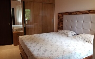 Bedroom in 4 BHK Villa at Corlim – for Rent