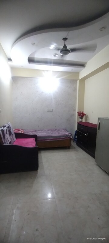 Furnished Amenities in 2 BHK Builder Floor at Uttam Nagar – for Rent