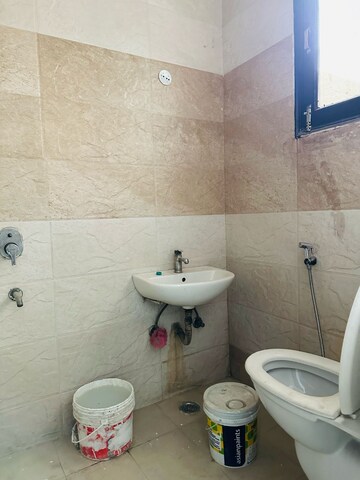 Bathroom in 3 BHK Builder Floor at Indrapuram – for Sale