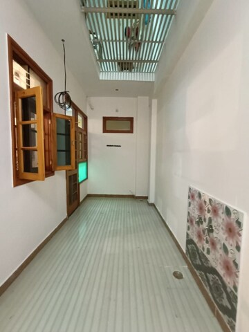 Building Lobby in 2.5 BHK Independent House at Gomti Nagar – for Rent