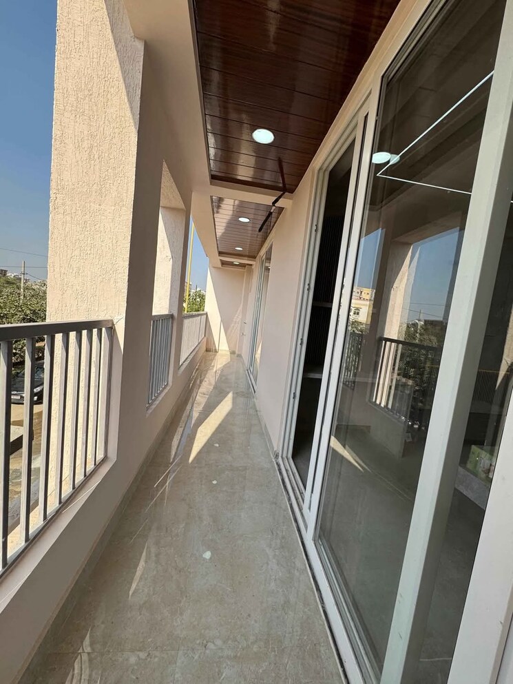 Balcony, sodala 6+ Bedroom 115 Sq.Ft. Independent House In Sodala Jaipur 8428532