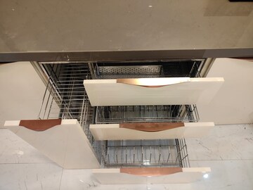 Furnished Amenities in 1 BHK Apartment at Dombivli West – for Rent