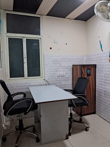  Office Space For Rent in Laxmi Nagar