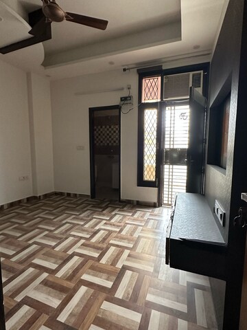 Bedroom in 3 BHK Builder Floor at Indrapuram – for Sale