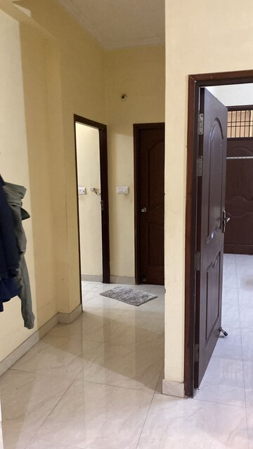 Building Lobby in 2 BHK Apartment at Gomti Nagar – for Rent