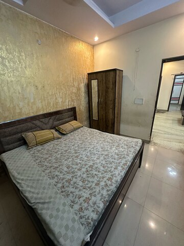 2 BHK Apartment For Rent in Niti Khand