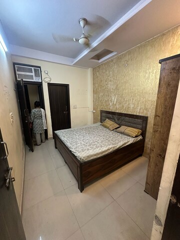 Bedroom in 2 BHK Apartment at Niti Khand – for Rent
