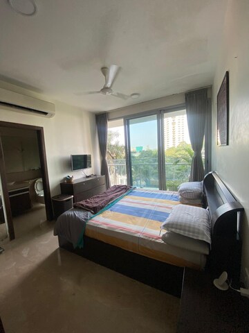 Bedroom in 3 BHK Apartment at Oberoi Exquisite Goregaon, Goregaon East – for Rent